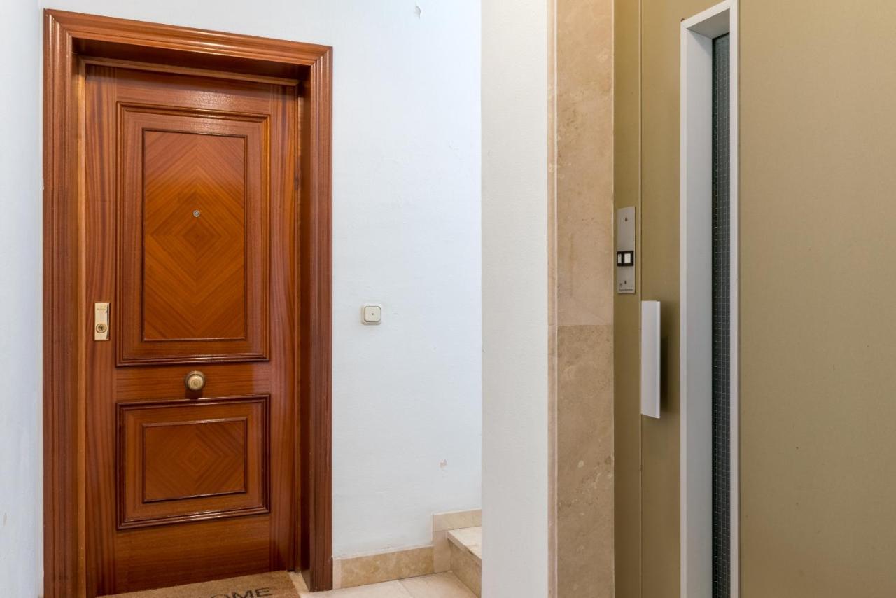 Pilatos Central Superior Σεβίλλη Εξωτερικό φωτογραφία
